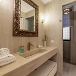 Apartament Sinopia Gallery - Welcometorhome