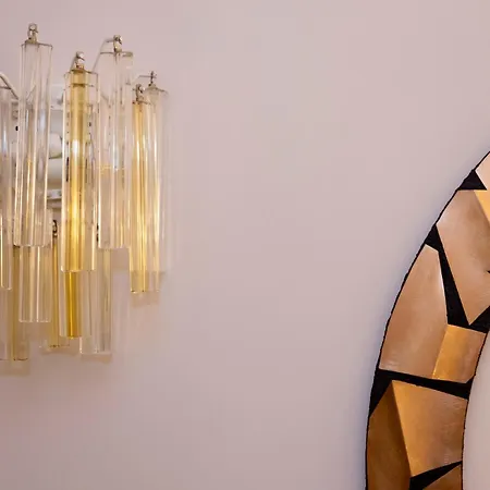 Sinopia Gallery - Sleep On Art Apartment *