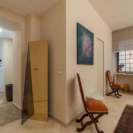 Apartment Sinopia Gallery - Sleep On Art