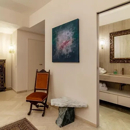Sinopia Gallery - Sleep On Art Rome